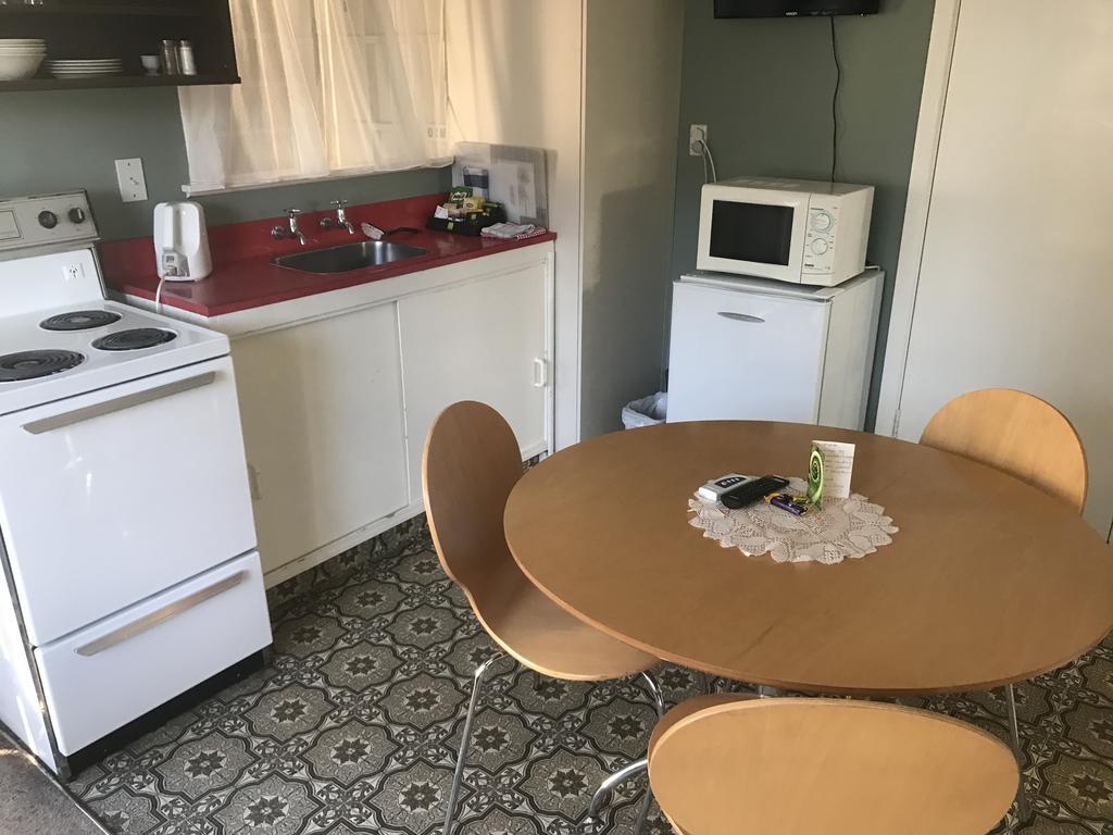 Windsor Lodge & Caravan Park Waitahanui Ngoại thất bức ảnh